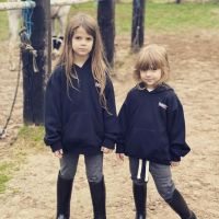 Wanda Nara mostró a Isabella Icardi jugando con su nuevo amigo: "Isi y Taquito"