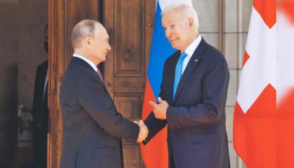 Encuentro. Aunque fue más breve de lo que se había programado, para el presidente ruso fue “constructivo”, y para el estadounidense, “positivo”.