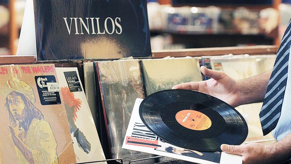 20210619_discos_vinilos_cedoc_g