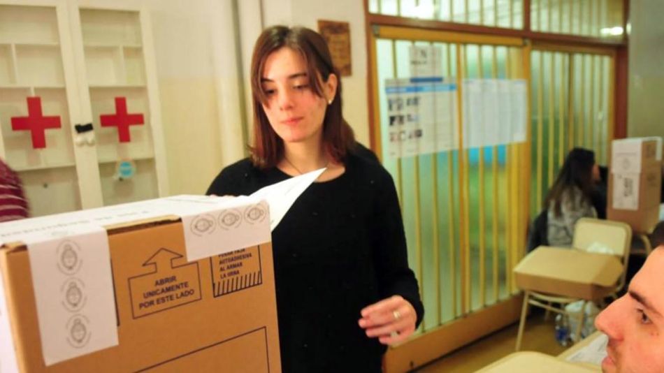 adolescentes votando 20210628