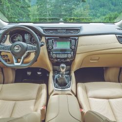 El Nissan X-Trail es referente en la oferta de SUVs que ahora incorpora sistemas de ayuda a la conducción.