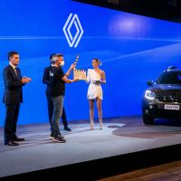 RENAULT lanzó al mercado el nuevo Renault Duster.