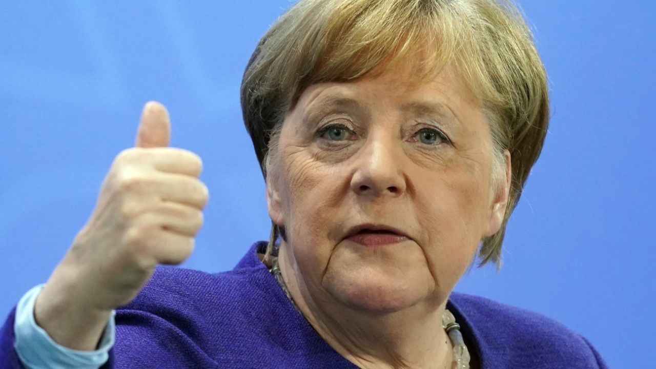 Angela Merkel y su apoyo al cruce vacunal. | Foto:DPA