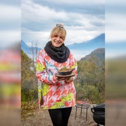 Gracias a su participación en “Cocineros argentinos” puede viajar por el país para conocer toda su gastronomía. Ella aporta recetas vegetarianas. | Foto:Gentileza We Prensa & Comunicación.