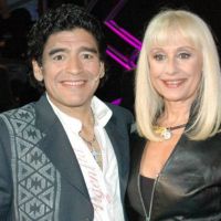 El icónico momento de Raffaella Carrà cantando junto a Diego Maradona