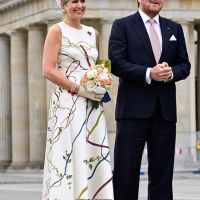 Pablo Piatti, el artista argentino que intervino el vestido que usó Máxima Zorreguieta