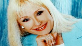 Fantástica y eterna: Hay gente que es eterna por lo que significó en nuestras vidas, como sucede con Diego Maradona. Y Raffaella, sin dudas, es una de ellas. Aquí, una fan...