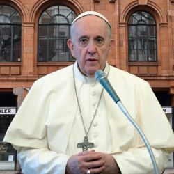 El papa Francisco y la propiedad londinense del escándalo.  | Foto:CEDOC