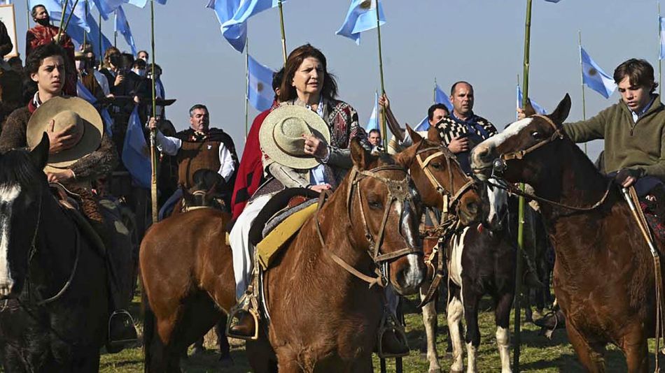 20210710_bullrich_caballo_campo_cedoc_g