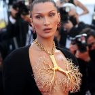 Bella Hadid vestido escote Cannes
