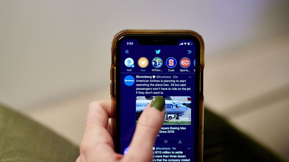Twitter's Fleets Expansion Marred By Performance, Privacy Issues