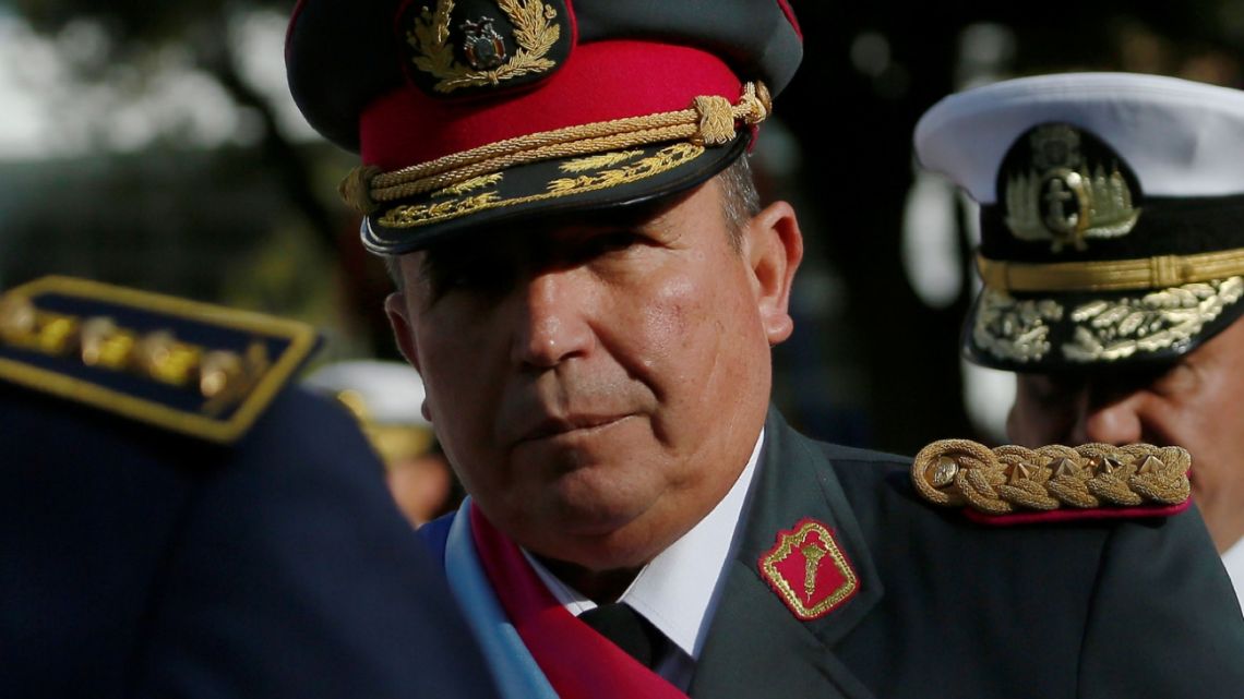 Bolivia: Ordenaron La Detención De Excomandante Que Pidió La Renuncia A ...