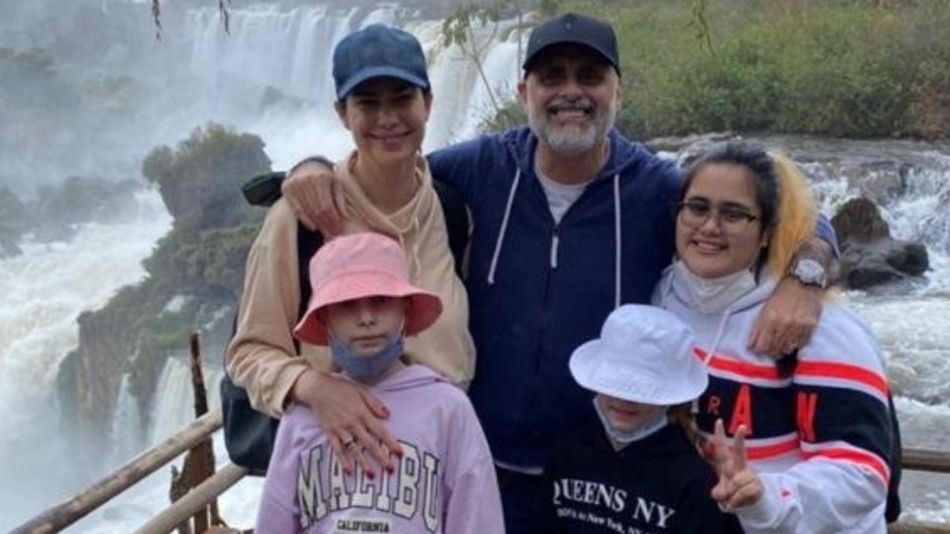 Las divertidas vacaciones de Jorge Rial y Romina Pereiro con la familia ensamblada
