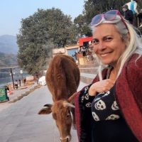 La extraña explicación de Daisy May Queen para no vacunarse contra el Coronavirus
