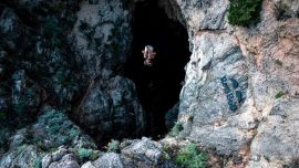 El nombre de la Cueva de la Luz se debe a los hermosos reflejos de los rayos de sol que iluminan toda la cueva.
