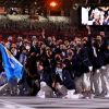 Ceremonia de apertura, de los juegos en el estadio olímpico de Tokyo, desfile de la delegación Argentina