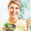 Después de los 40, cuando las hormonas empiezan a flaquear, es bueno cuidar la alimentación y seguir hábitos que aumenten la vitalidad.