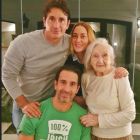 Los hermanos Estevanez y su abuela Amanda