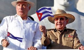 Días-Canel y Raúl Castro