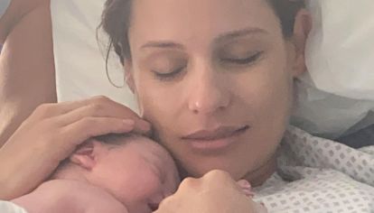 Pampita dio detalles de la llegada de Ana: "Fue el parto más doloroso"