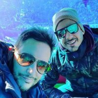 Las fotos de las vacaciones de Rodrigo Lussich y su marido en Bariloche