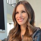 El look de Pampita para volver al trabajo: la modelo compartió fotos de su reality 