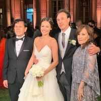 La historia familiar de Pampita: "Me criaron dos mujeres fuertes" 