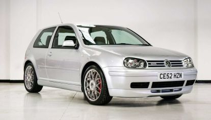 Subastan un Volkswagen Golf GTI del 2002 con 13 km totales
