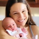 Las mejores fotos de Ana, la hija de Pampita, a dos semanas de su nacimiento