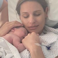 Las mejores fotos de Ana, la hija de Pampita, a dos semanas de su nacimiento