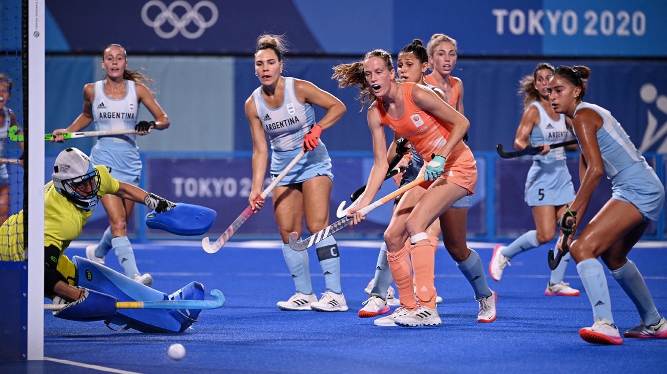 Argentina finishes off 5-game sweep of USA Field Hockey with 3-1