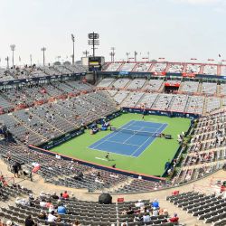 Vista general del partido entre Maria Sakkari de Grecia y Marie Bouzkova de la República Checa durante el partido de primera ronda del National Bank Open presentado por Rogers en el IGA Stadium en Montreal, Canadá. | Foto:Minas Panagiotakis / Getty Images / AFP