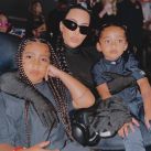 Kim Kardashian y Kanye West enfrentan rumores de reconciliación: ella fue a su show para apoyarlo junto a sus hijos en común 