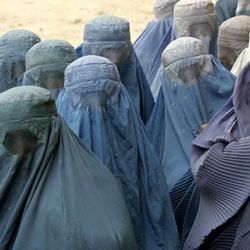 Prohibiciones de los talibanes a las mujeres
