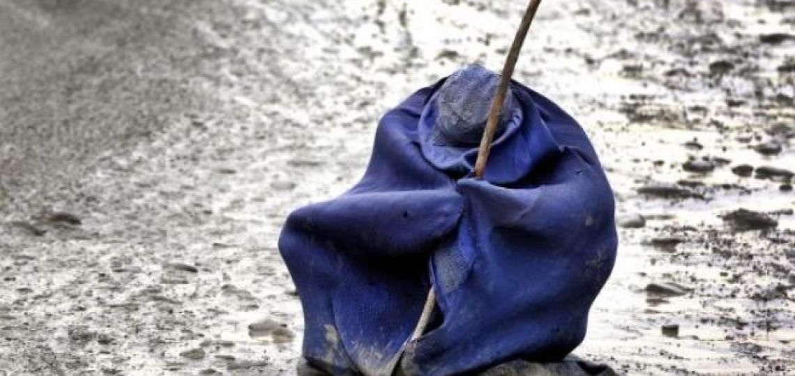 Afganistán: estas son las 15 prohibiciones de los talibanes impuestas a las mujeres