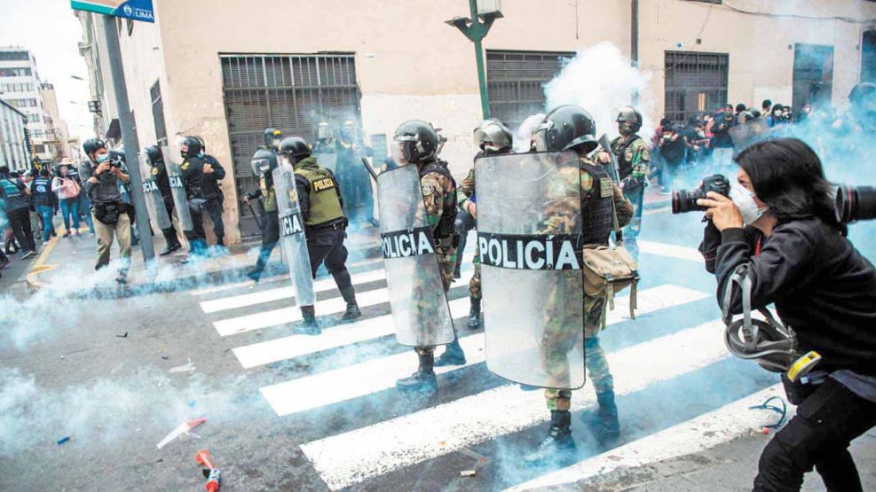 20210815_protesta_fuerzas_armadas_afp_g