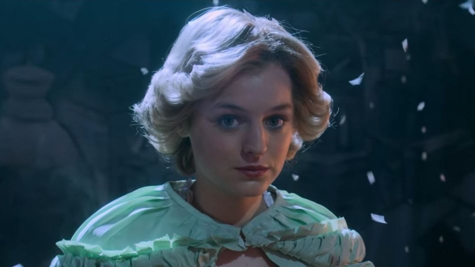 Emma Corrin como Diana en The Crown