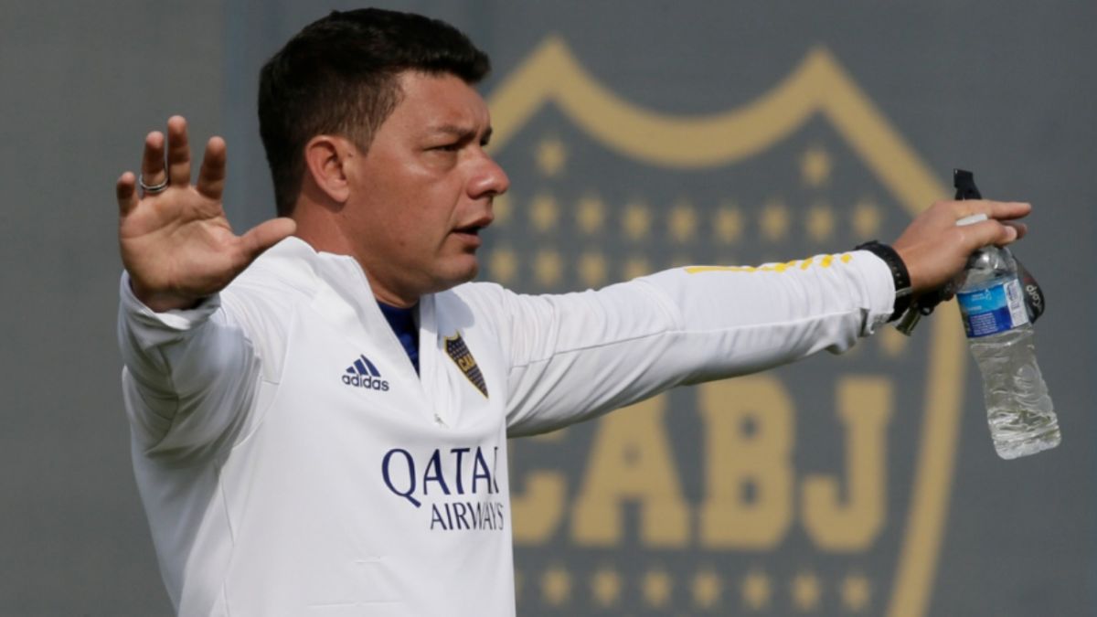 442 | Battaglia mete mano: la primera decisión fuerte del nuevo DT de Boca