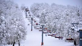 El centro de esquí Chapelco tiene habilitada una amplia zona que va desde la cota 1820 hasta la base.
