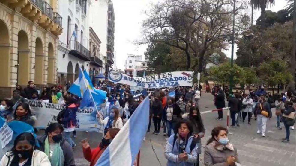protesta de docentes en Salta 20210820