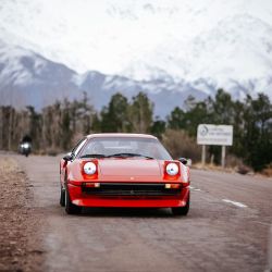 Mendoza: rally de autos clásicos y un viaje en el tiempo al pie de la Cordillera