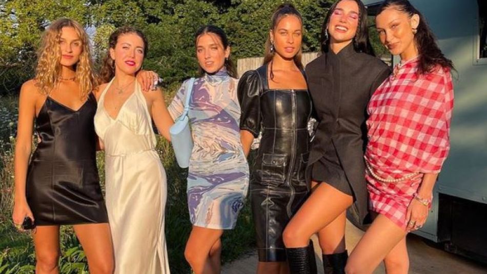 Dua Lipa celebró junto a Bella Hadid su cumpleaños número 26