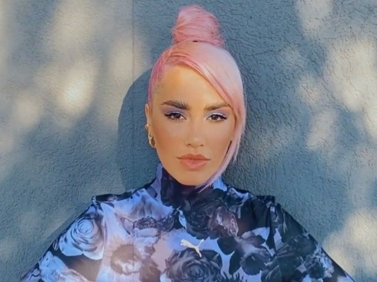 lali-esposito-volvio-a-sorprender-con-un-impactante-look-en-la-voz-argentina-1222012