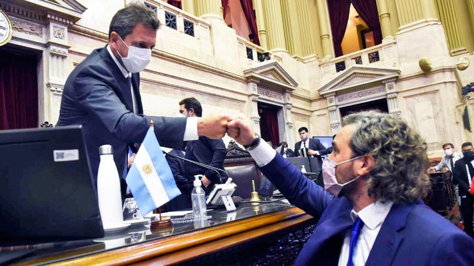 20210828_massa_santiago_cafiero_cedoc_g