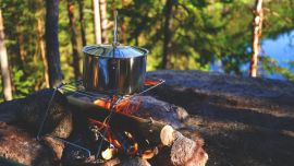 ¿Qué tipo de comida se puede preparar en un camping? ¿Con qué elementos?