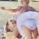 Luisana Lopilato compartió imágenes jugando con su hija Vida 