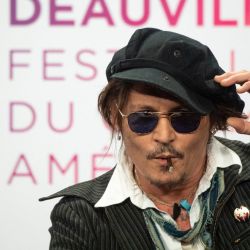 El actor estadounidense Johnny Depp da una rueda de prensa durante la 47ª edición del Festival de Cine de Deauville, en el oeste de Francia. | Foto:Loic Venance / AFP