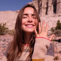 Lily Collins, de "Emily en París", pasó por el altar: mirá las fotos de su elegante vestido