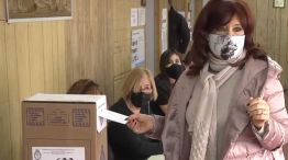 20210912 Cristina Kirchner emitió su voto