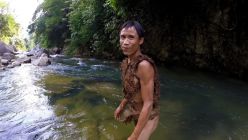 Ho Van Lang tarzan vietnam